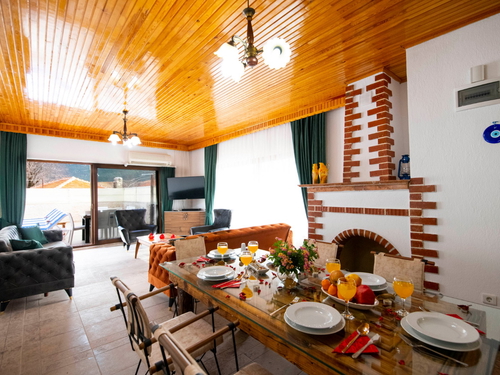  gece  -  Kasım
  | Kalkan Bezirgan Köyü Villa (6 Kişilik, Korunaklı Havuzlu, Jakuzili Seçenekli)